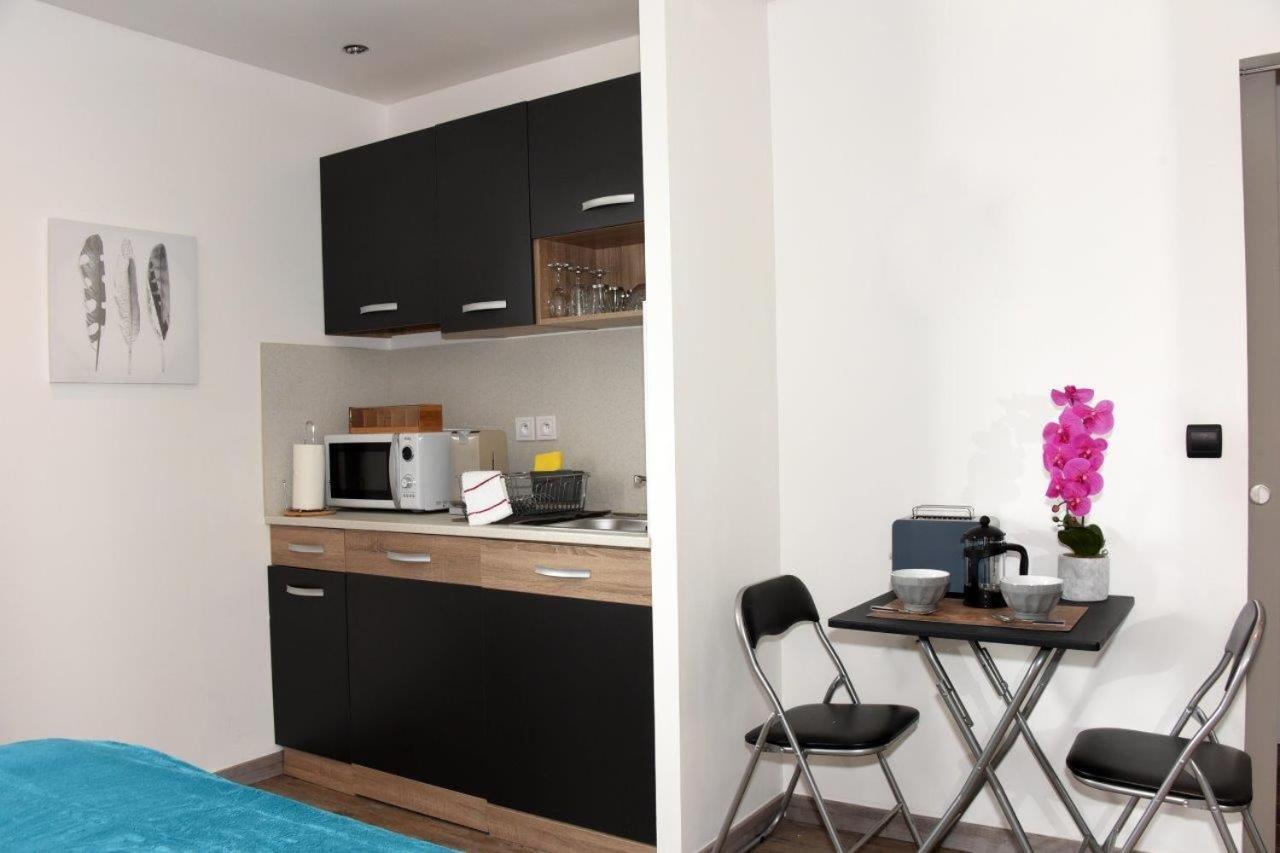 Home Place Apartments - Langon Sauternes 外观 照片