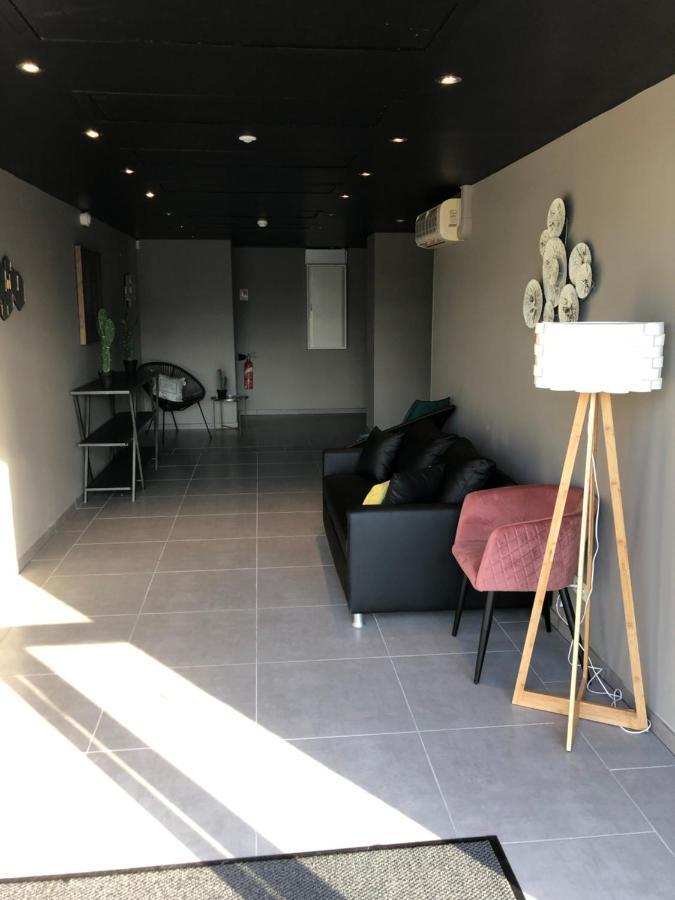Home Place Apartments - Langon Sauternes 外观 照片